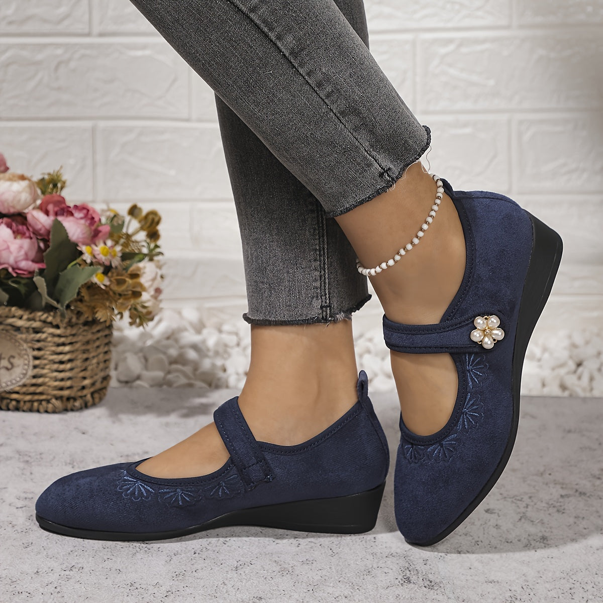 Ayollar uchun flanelli tikilgan Mary-Jane poyabzali, engil, kundalik, yengil burchakli taglik bilan