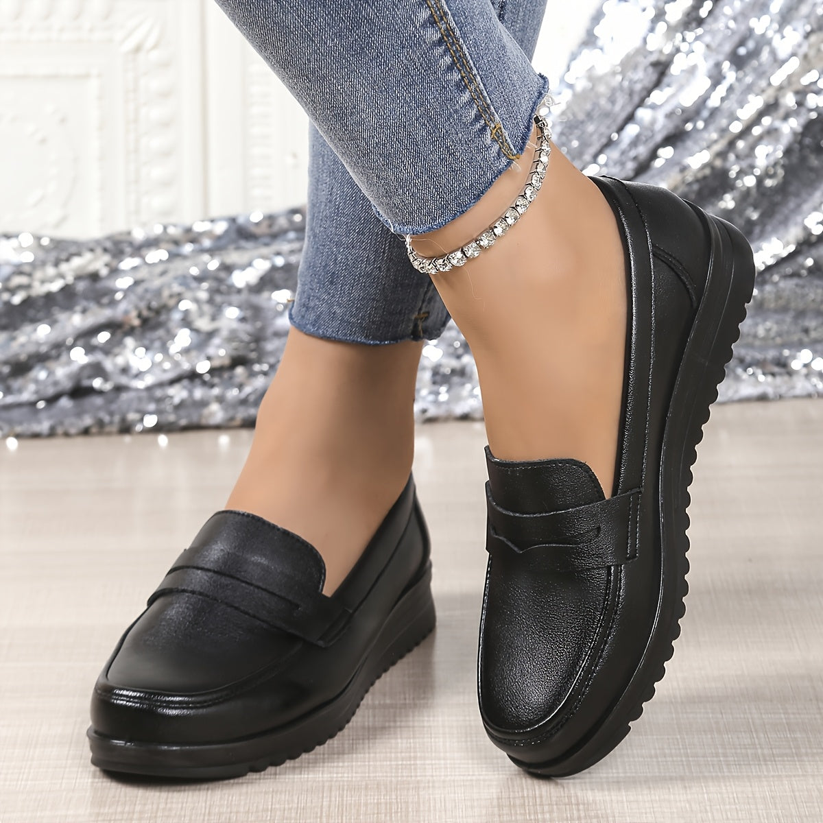 Women's PU Slip-On Flats Casual Shoes Brown Black All-Day Comfort