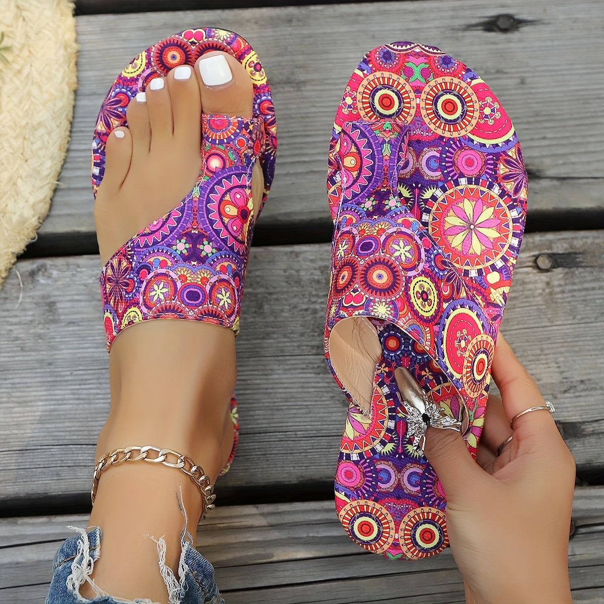Женские плоские сандалии бохо с цветочным узором, яркие, на slip-on, для всех сезонов