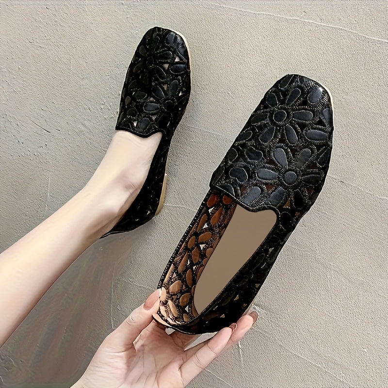 Women's Floral Pattern Slip-On Flat Shoes Lightweight Casual Hollow-Out Design