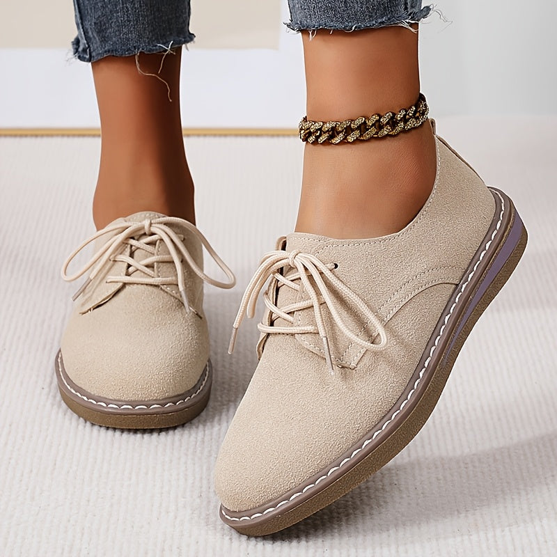 Women's Lace-Up Flats with Brogue Embellishment All-Season Comfort Man-Made Materials