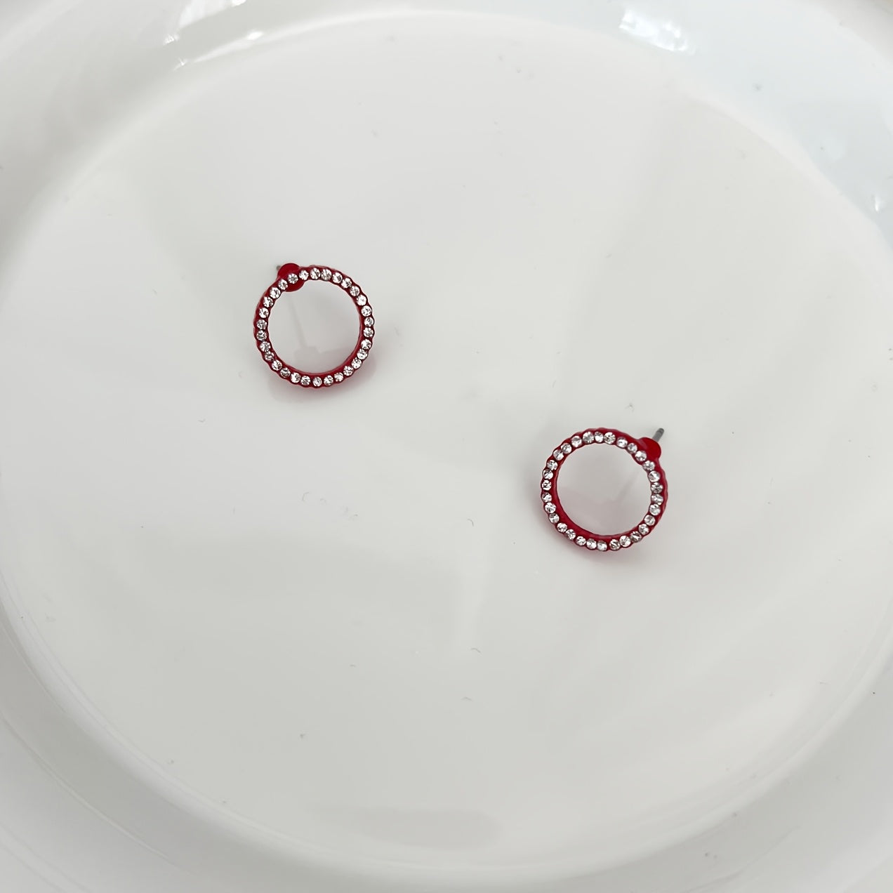 Ayollar uchun minimalistik stud taqinchoqlari, rhinestone halo bilan, zink alloy, kundalik kiyim uchun