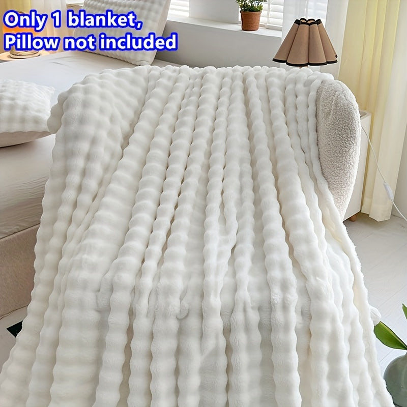 All-Season White Polyester Knitted Blanket for Bed Sofa Travel Camping