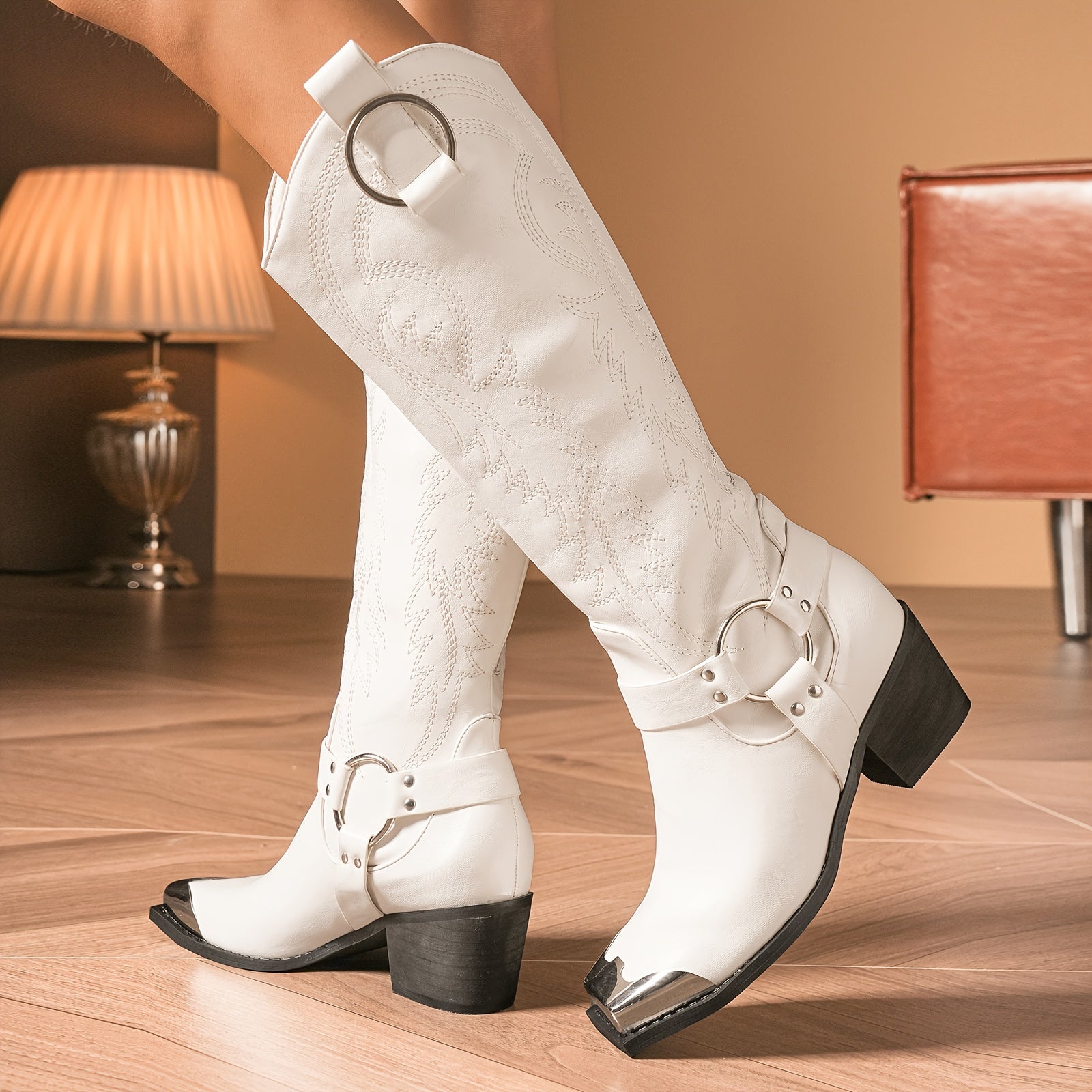 Женские кожаные сапоги в стиле вестерн с вышивкой, до середины икры, с квадратным носком