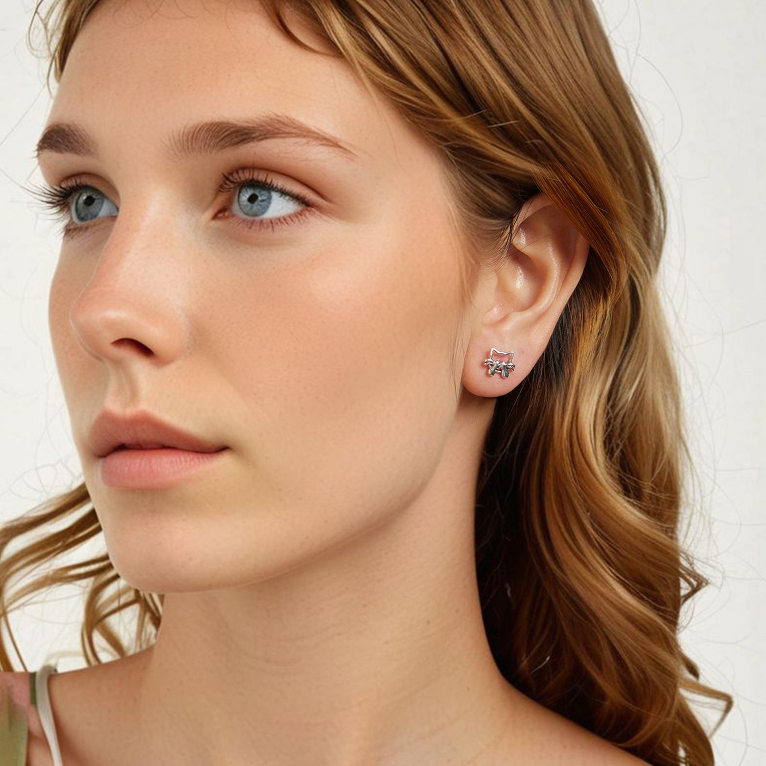 Sterling Silver Cartoon Cat Stud Earrings Hypoallergenic Jewelry for Women