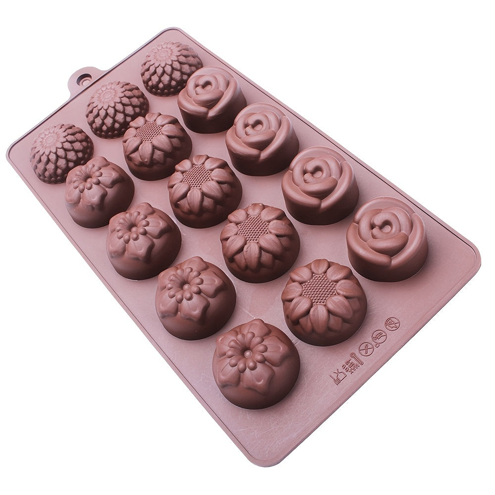 15 Small Flower-Shaped Silicone Molds for Soap, Candy, Jelly, Mousse, and Desserts