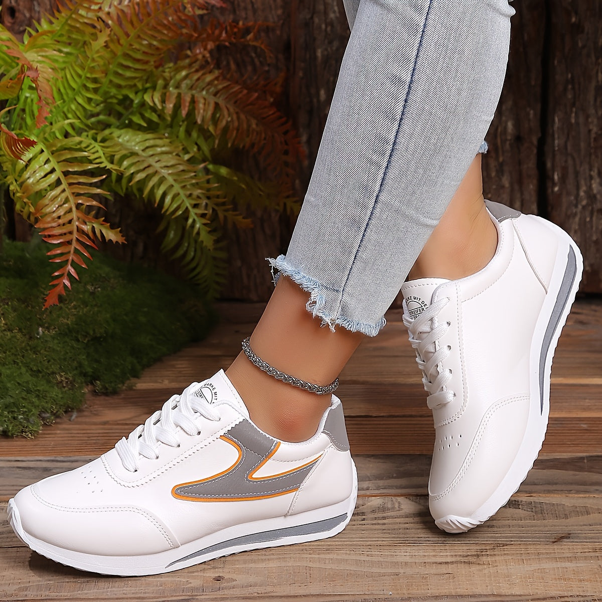 Women's Casual Flat Sneakers Low Top Lace-Up All-Season Man-Made Materials