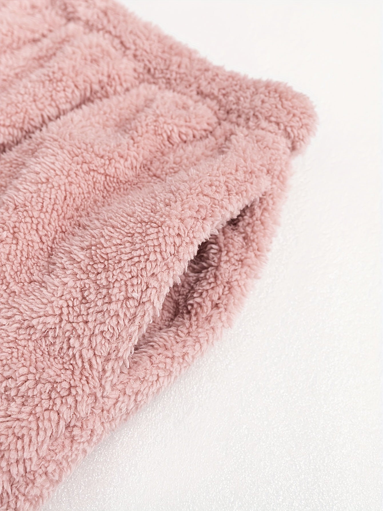 Ayollar uchun dam olish va uyqu kiyimlari uchun yumshoq, elastik belbog'li qulay lounge shimlar.