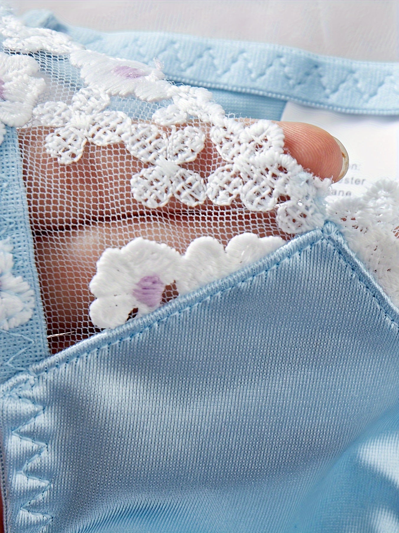 Women's Lace Seductive Lingerie Set with Adjustable Straps and Floral Design