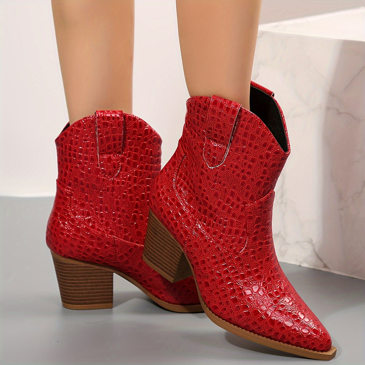 Women's Alligator-Textured Synthetic Ankle Boots Pointed Toe Chunky Heel Western
