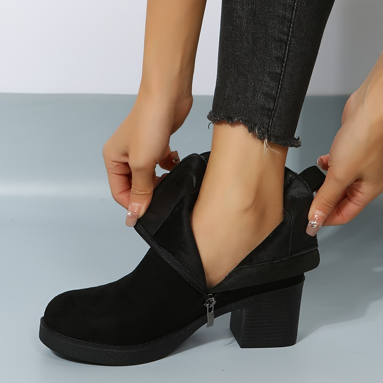 Women's Deer Chunky Heel Ankle Boots Black Non-Slip Warm Lined Short Boots