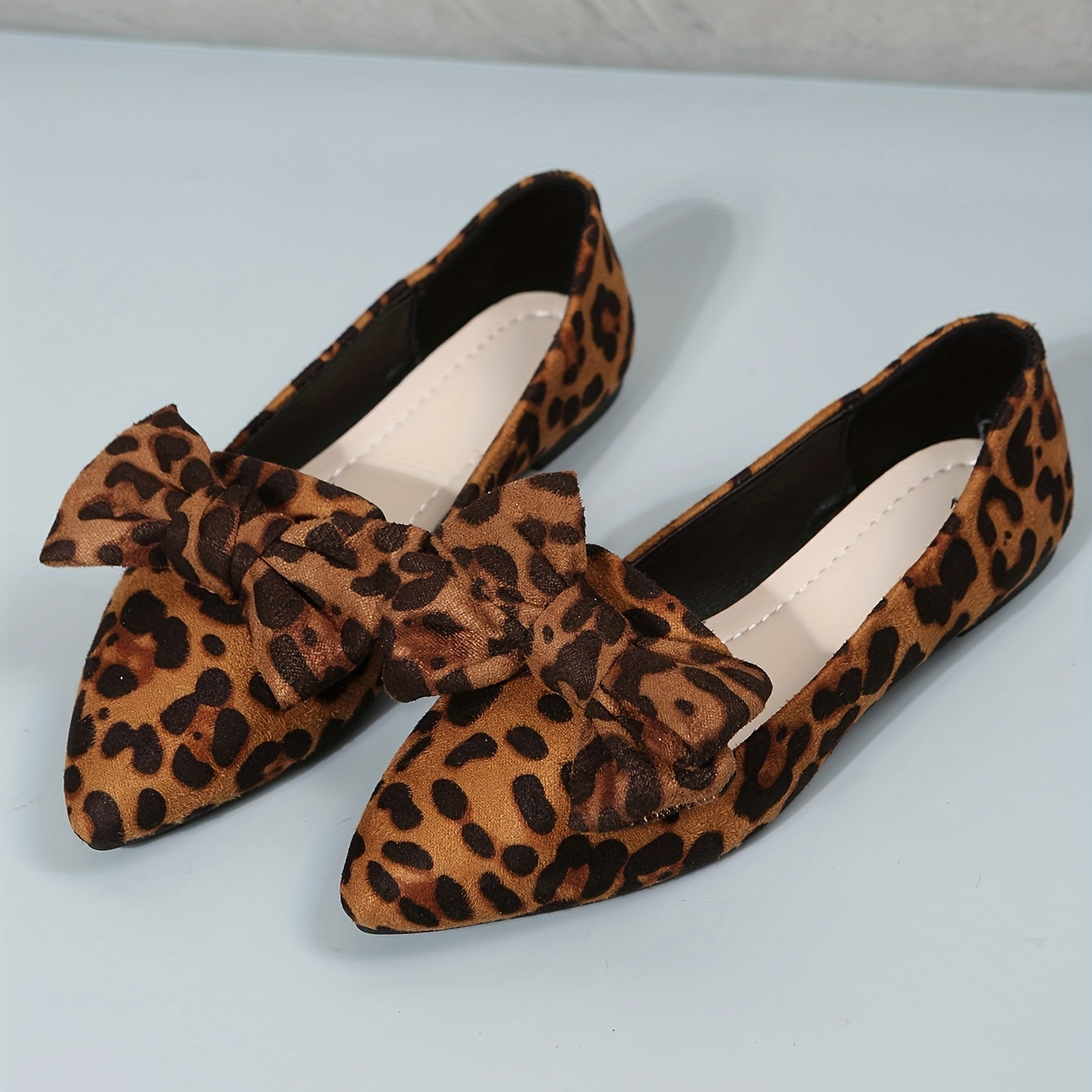 Women's Leopard Print Flat Shoes with Bowknot Decor Pointed Toe Lightweight Slip-On