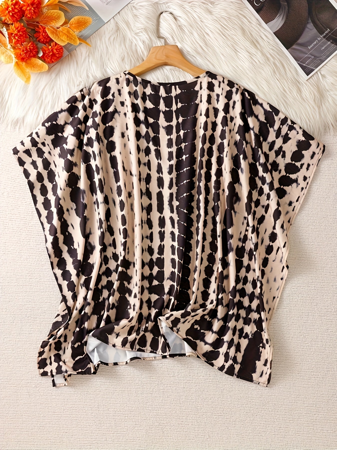 Women Plus Size V-Neck Casual Blouse Non-Stretch Fabric All Seasons