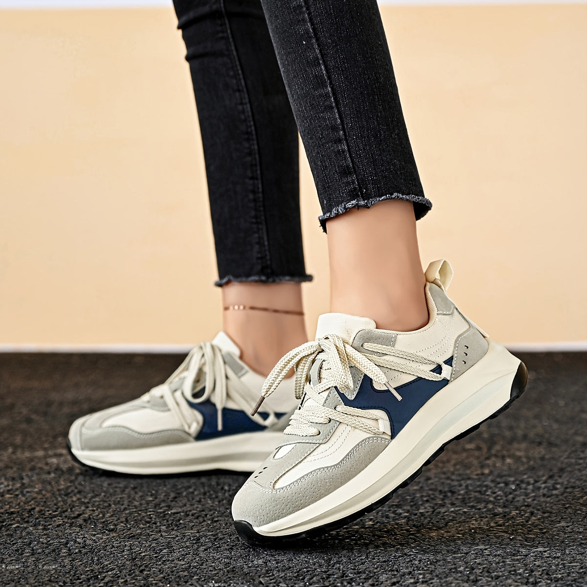 Women's Lace-Up Platform Sneakers Contrast Color-Block Breathable Running Shoes