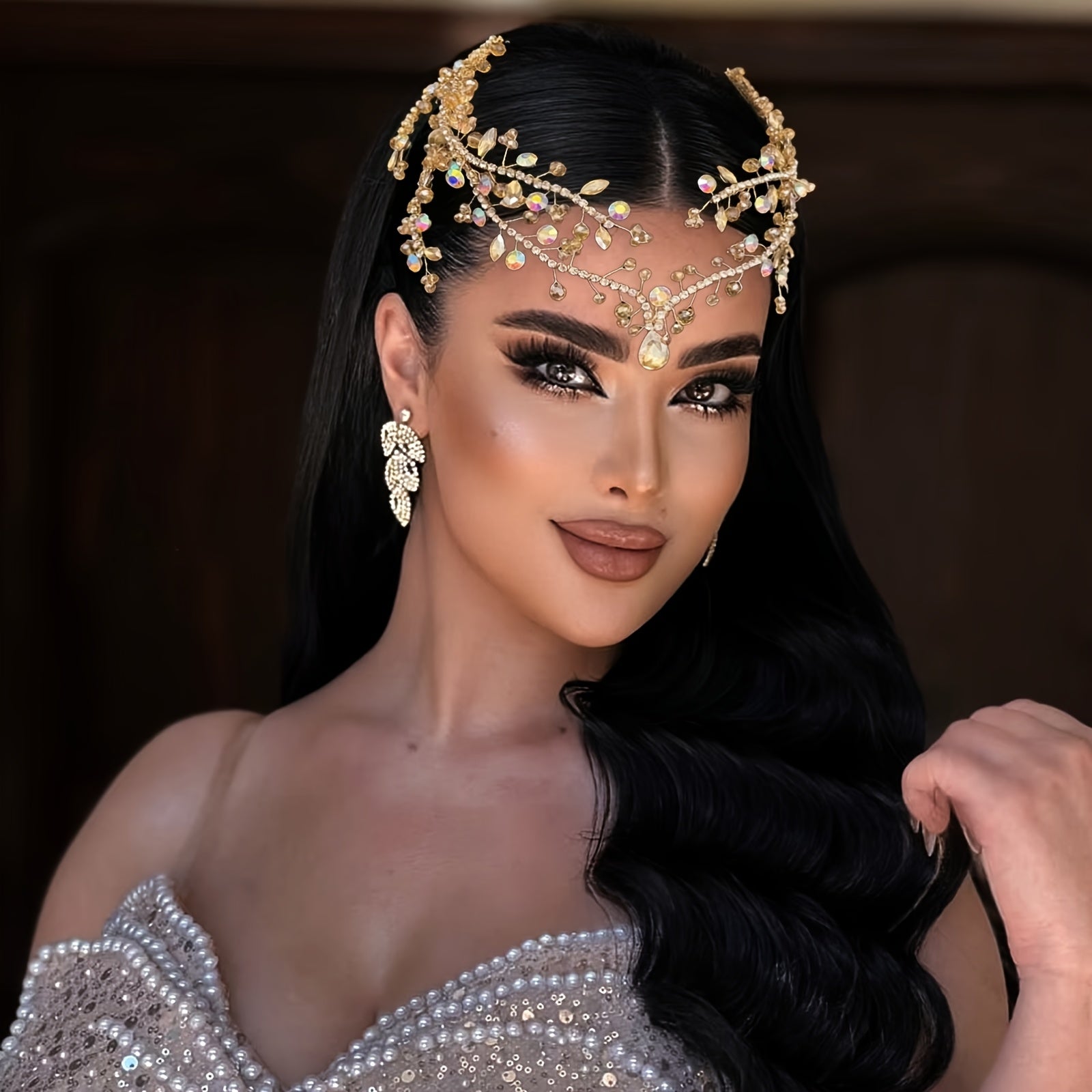 Bohemian Bridal Headpiece with Single Crystal Pendant Forehead Chain Jewelry for Weddings