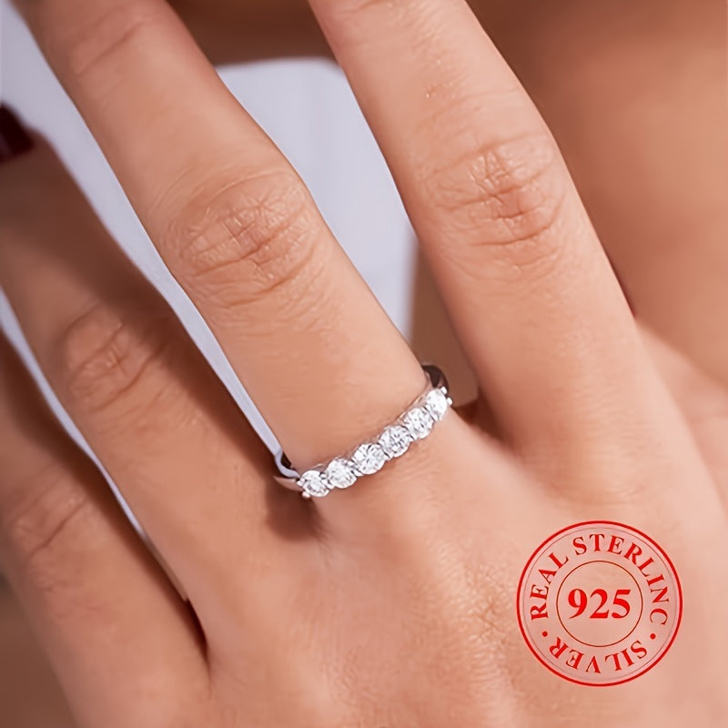 Anillo de eternidad de plata de ley con zirconia para compromiso o boda