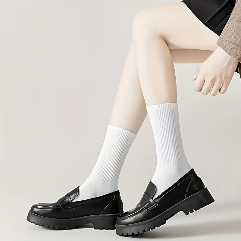 20 Pairs Unisex Mid-Calf Black and White Knit Socks for Autumn Winter