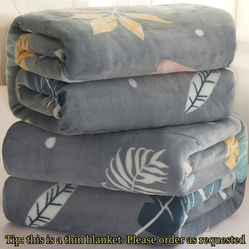 Floral Patterned Flannel Fleece Throw Blanket for Sofa Bed Camping All Seasons
