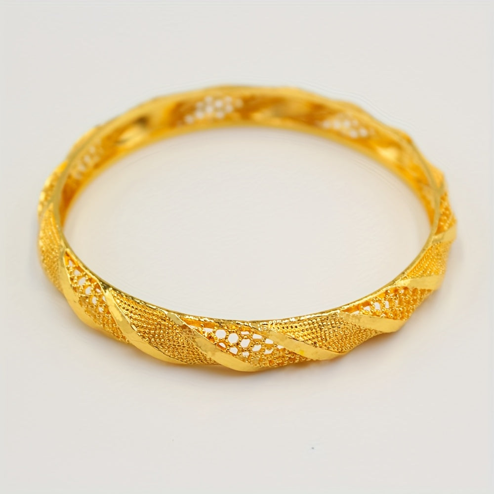 Set of 4 Gold-Tone Bangle Bracelets for Women Stylish Jewelry for Everyday and Special Occasions