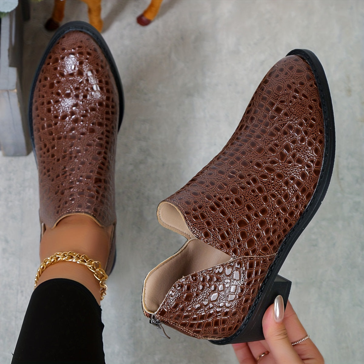 Women’s Western Ankle Boots Faux Leather Round Toe Mid-Heel Cowgirl Shoes