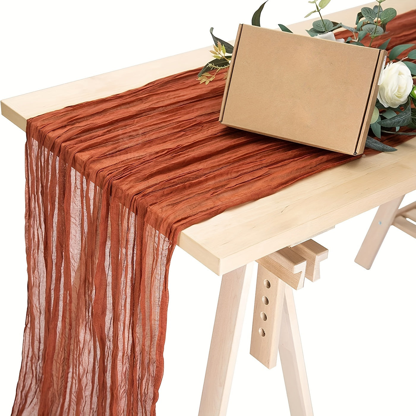 Polyester Crinkle Table Runner for Rustic Wedding Decor