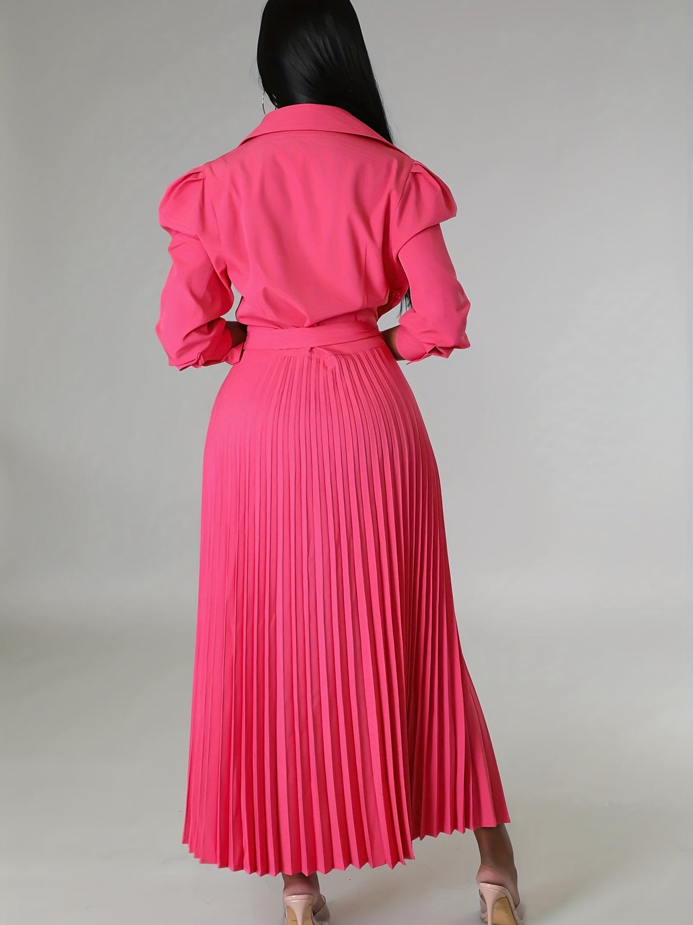 Qirqilgan V-shaklidagi ko'ylak: Nafis 3/4 qo'lqopli ayollar kiyimi