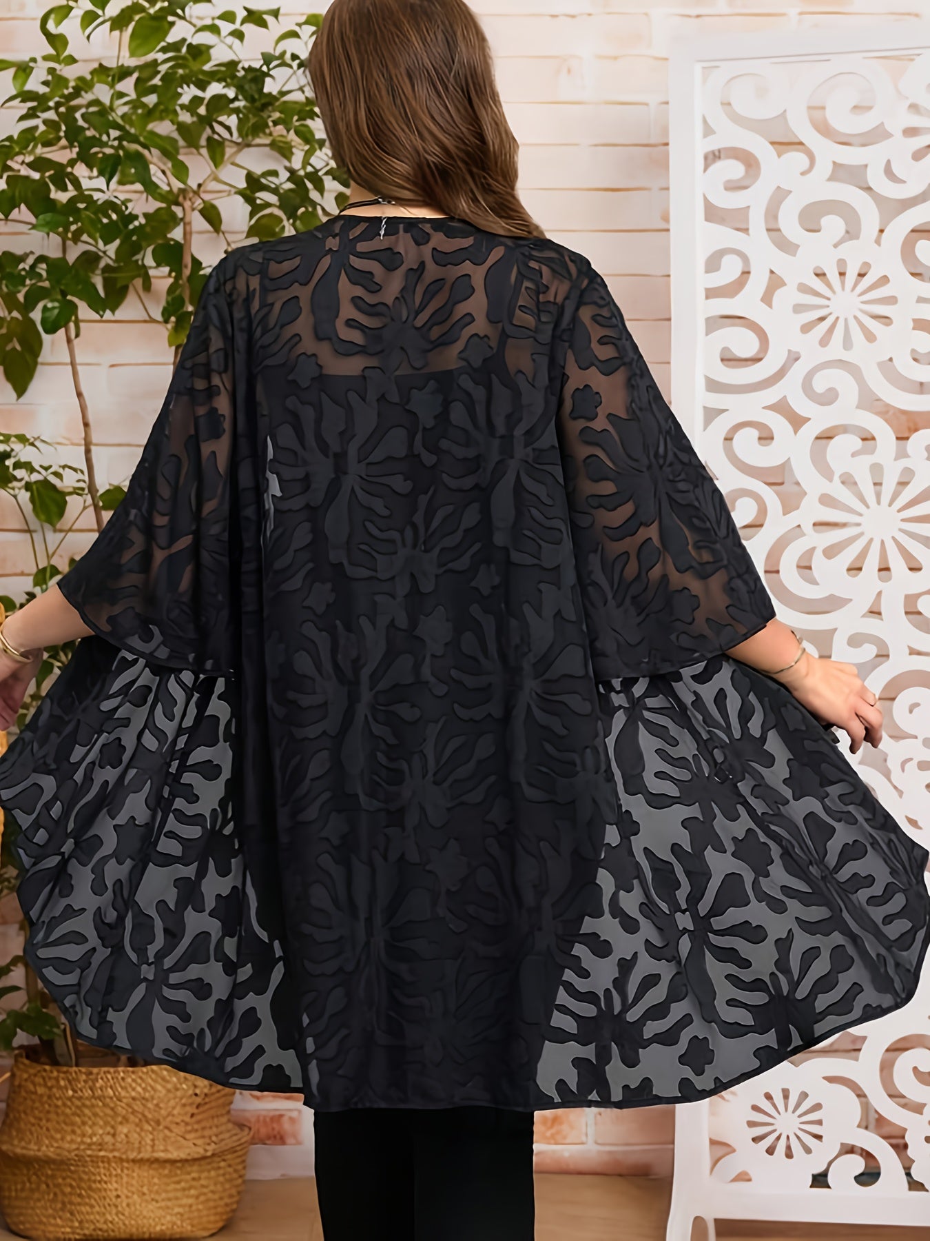 Plus Size Women's Black Lace Kimono with Floral Pattern Sleeveless Sheer