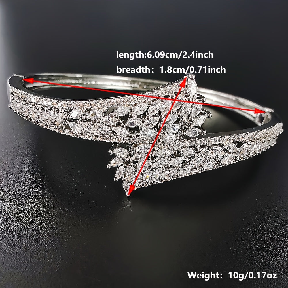 Vintage Copper Leaf Design Bracelet with Synthetic Zirconia for Women