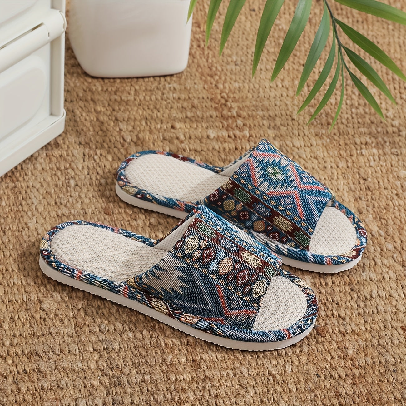 Unisex Linen Slippers Breathable Open-Toe Indoor Footwear with EVA Sole