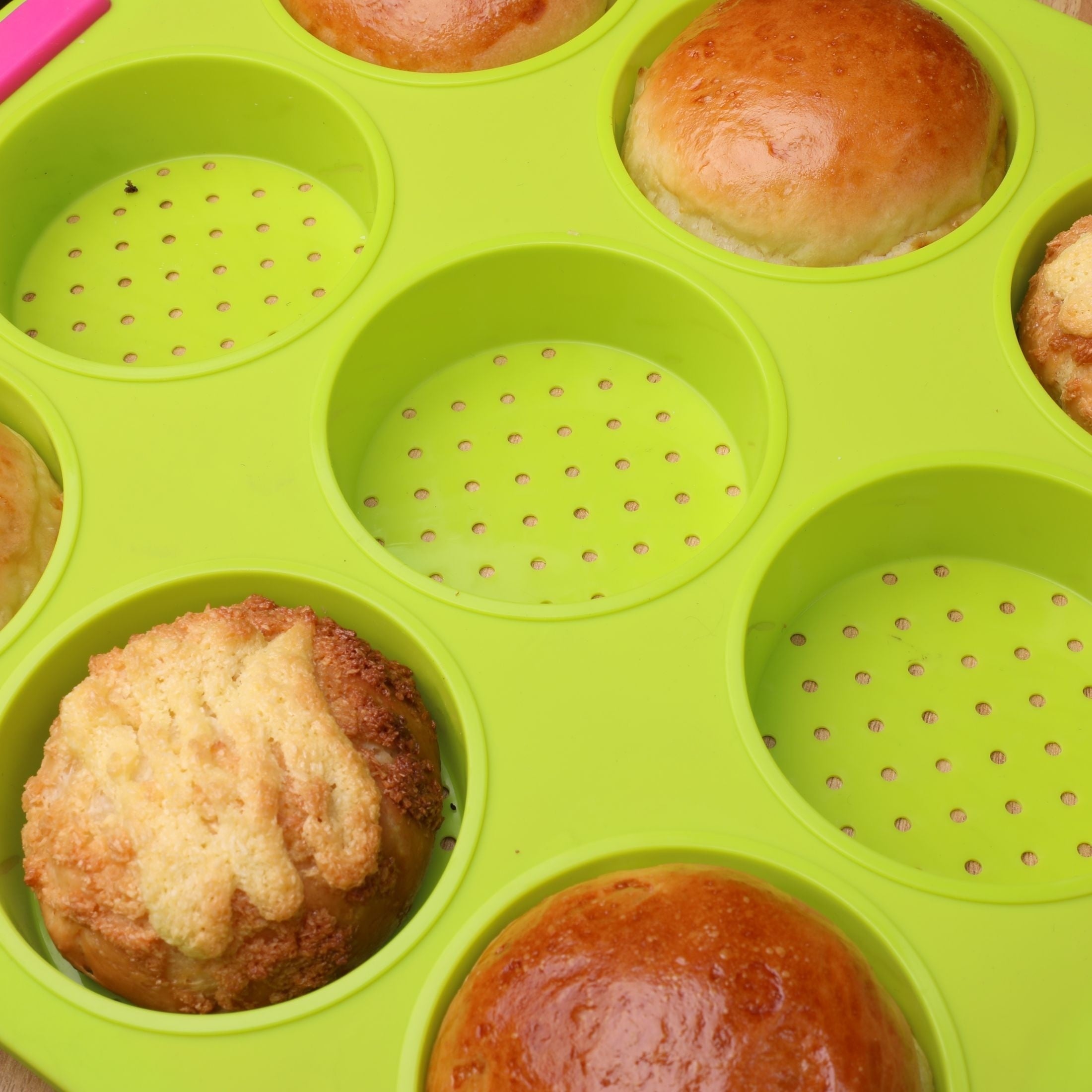 Non-Stick Silicone Cake Mold for Cupcakes Muffins 9 Cavities Heat-Resistant