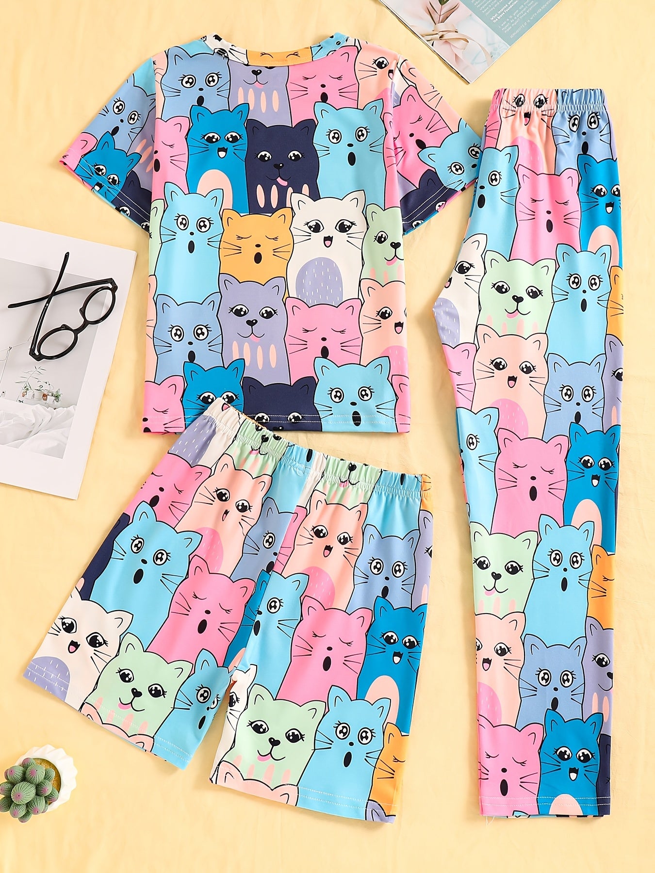 Girls Pajama Set with Cat Print 3-Piece Cotton-Polyester Loungewear for Kids