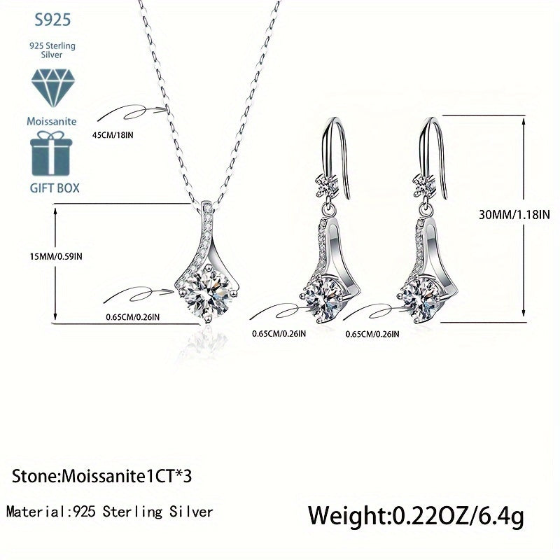 Gipoallergen yuqori sifatli 925 sterling kumush zargarlik to'plami, 1 ta Moissanite marjon (har biri 1 karat, jami 3 dona) va 2 ta Moissanite quloq bilaguzuklari (har biri 1 karat). Sertifikat va sovg'a qutisi bilan birga keladi.