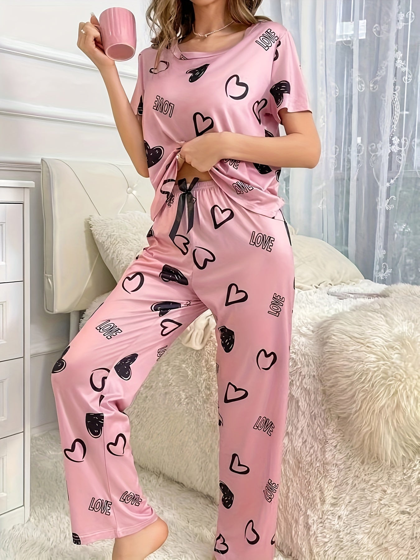 Women's Valentine's Day Pajama Set Heart Letter Print Short Sleeve Top Elastic Pants Sleepwear Loungewear