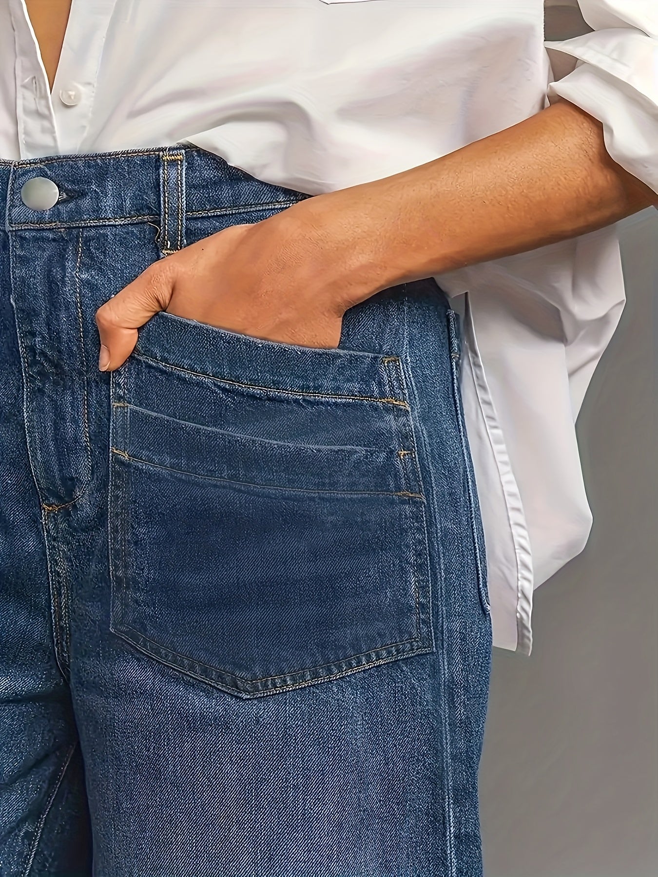 Women's High-Stretch Wide Leg Denim Jeans with Slash Pockets and Button Closure