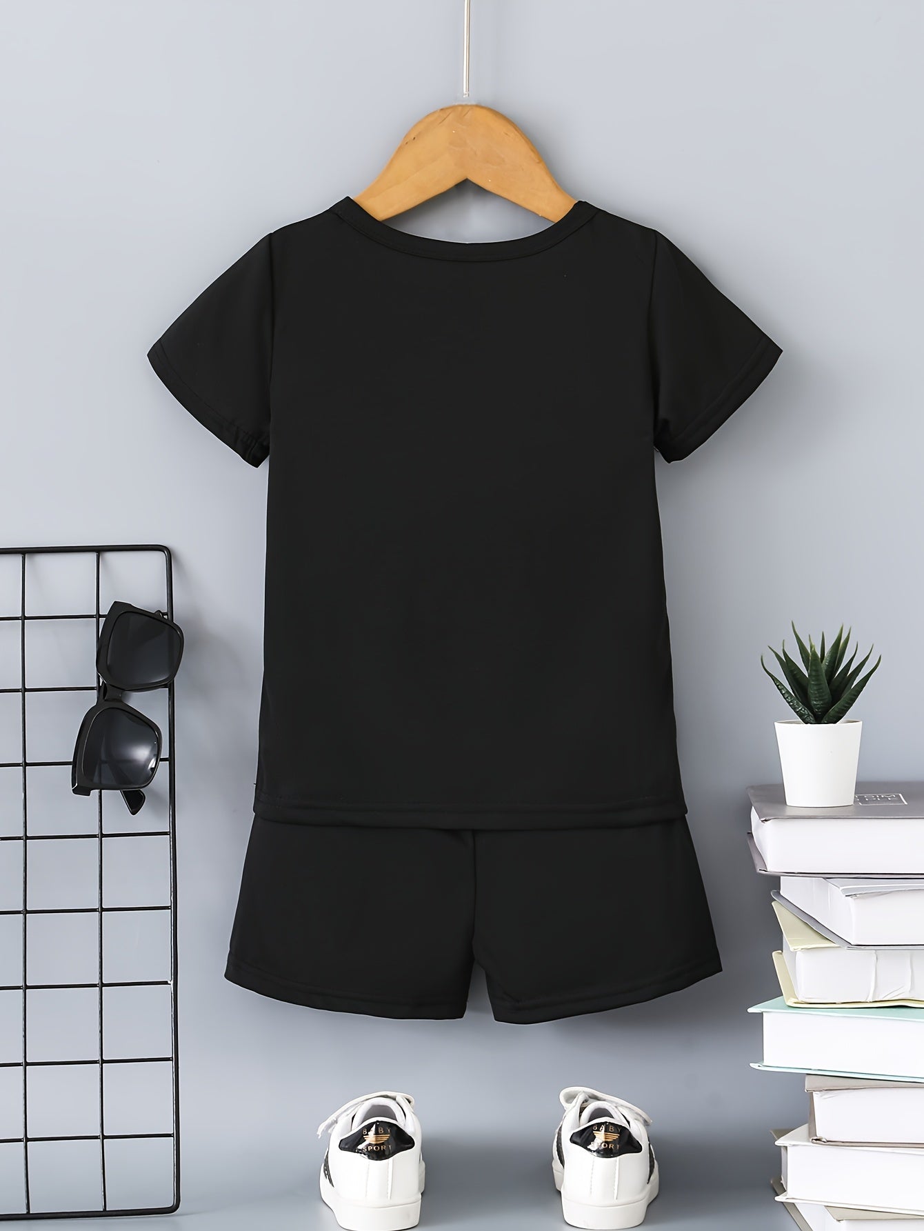 Boys' Casual Outfit Set Black "KING" Crown Print Polyester T-Shirt Shorts Crossbody Bag Spring Summer