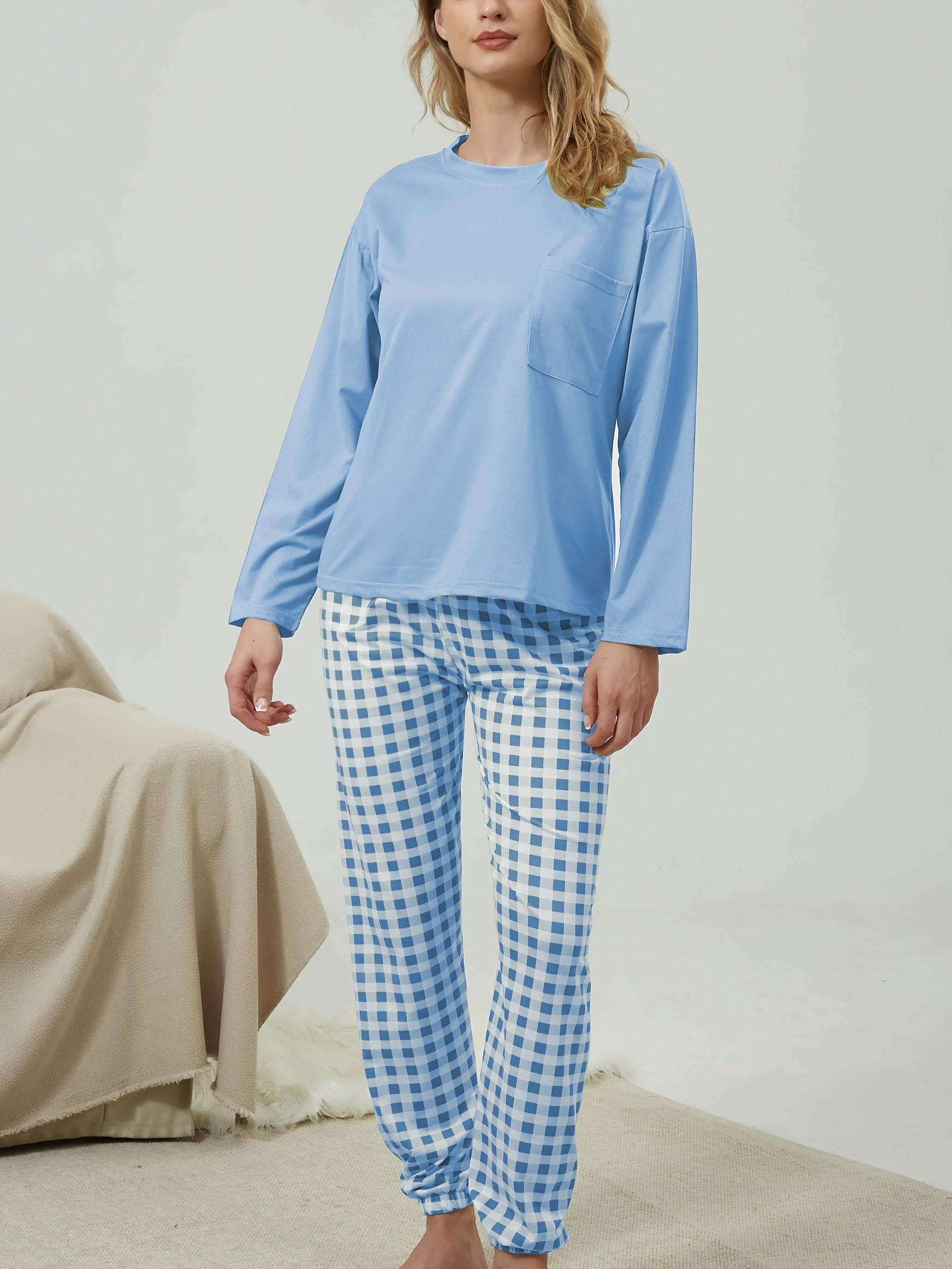 Women's Plaid Print Pajama Set with Crew Neck Top and Long Pants for Lounging