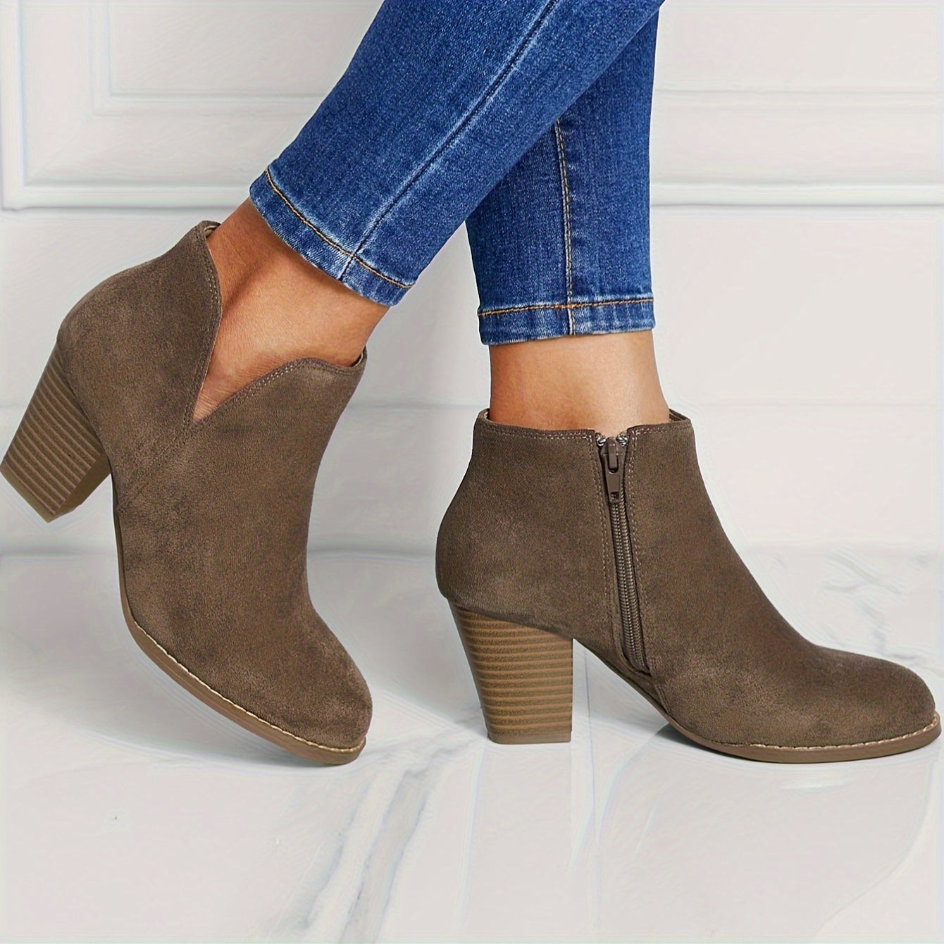 Women's Retro Block Heel Ankle Boots Brown Zipper Casual All-Season