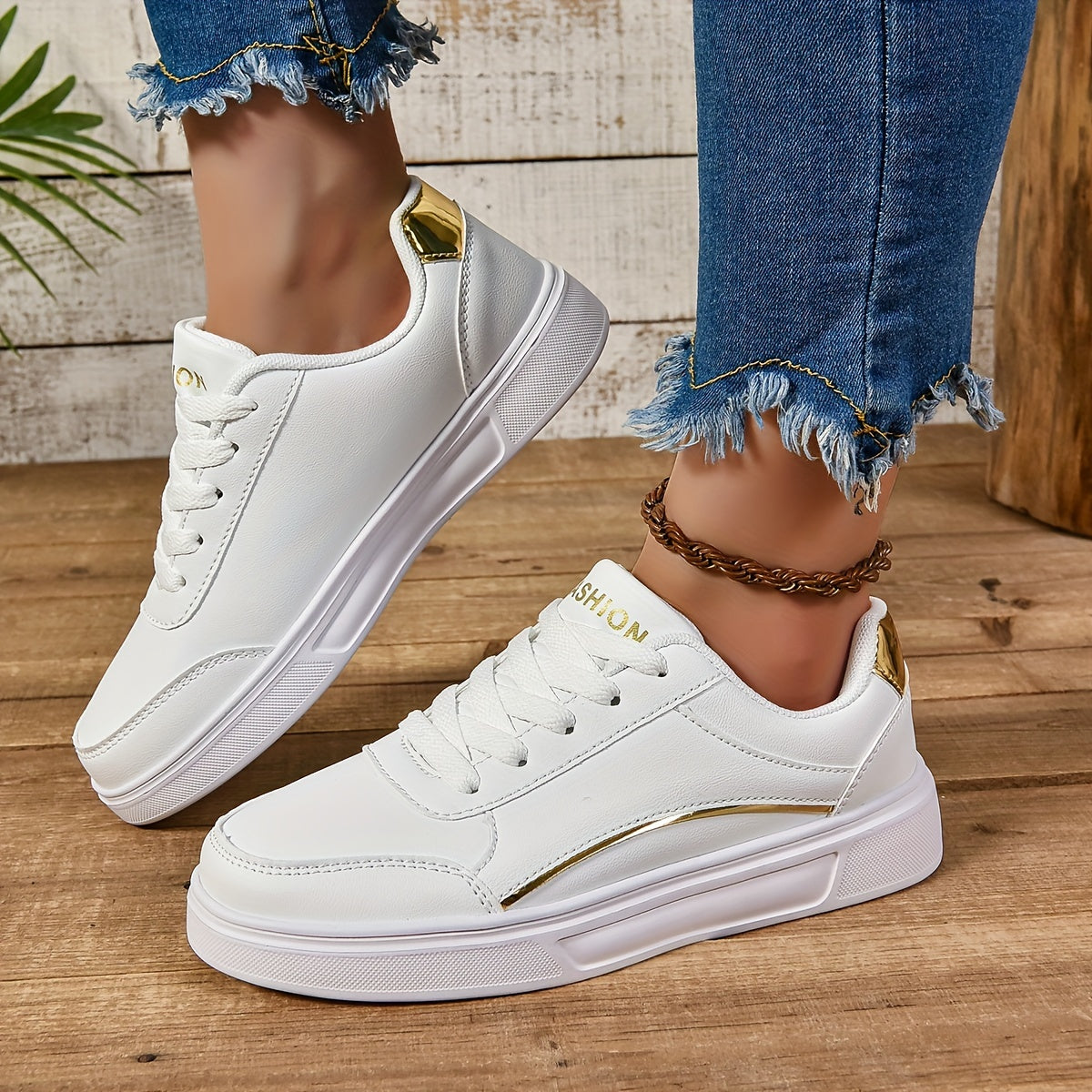 Women's Glitter Lace-Up Sneakers, Lightweight Soft Sole Skate Shoes