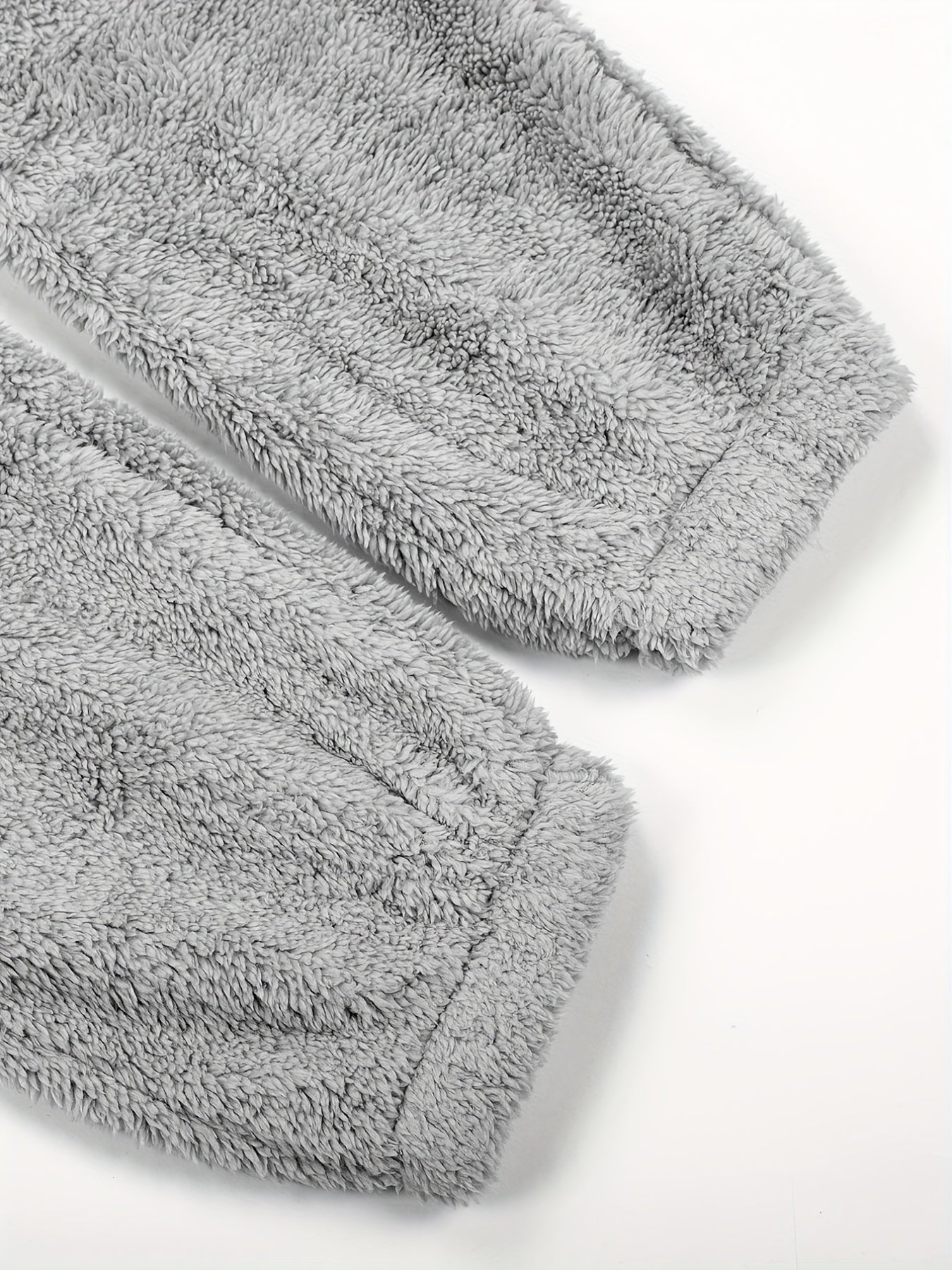 Kattalarlar uchun mo'ljallangan Fuzzy kapushonli pijama kombinezonlari, musiqa festivallari uchun mikro elastik polyester, bir rangli uyqu kiyimi