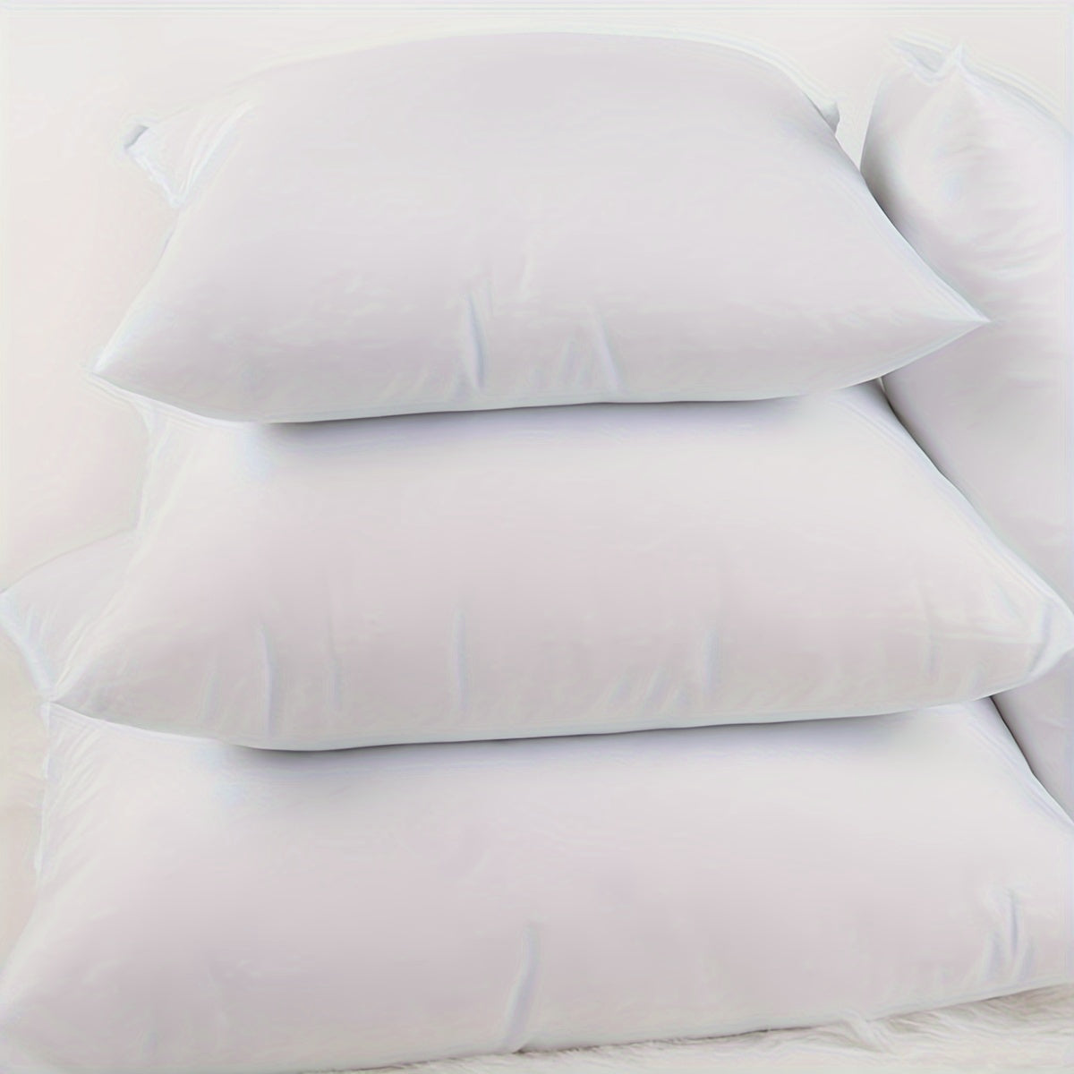 Set of 2 White Pillowcases Soft Brushed Solid Color Zip Closure