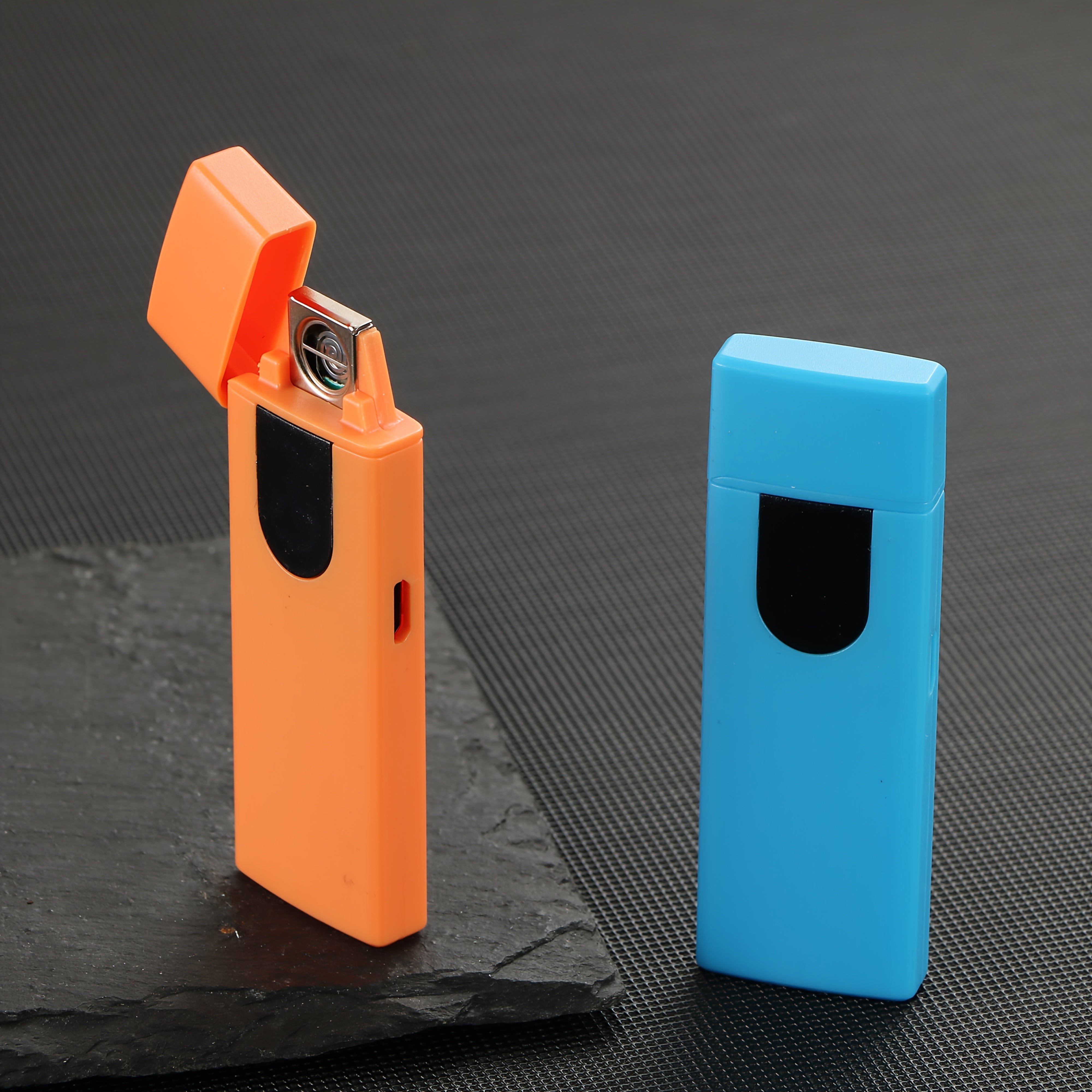 Portativ USB qayta to'ldiriladigan sensorli yondirgich, 10 rangli, sayohat uchun