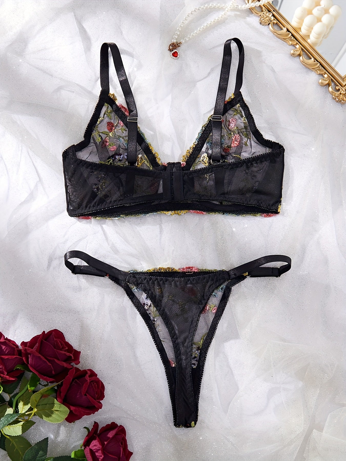 Plus o'lchamli sexy ichki kiyimlar to'plami, gul naqshli tikuv, shaffof tarmoq, ko'krak va tanga