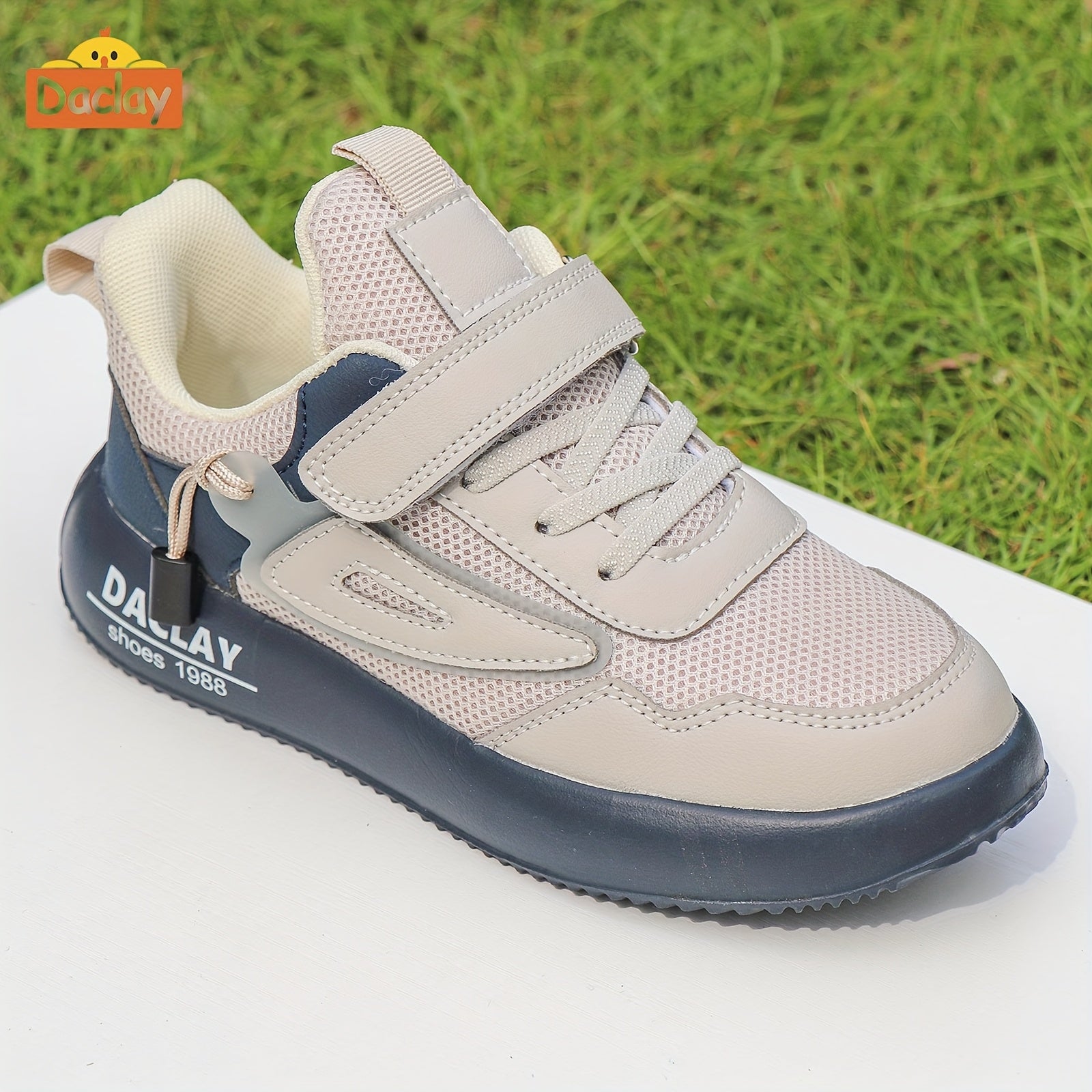 Boys Mesh Sneakers Low Top Breathable Running Basketball Casual Sports Shoes