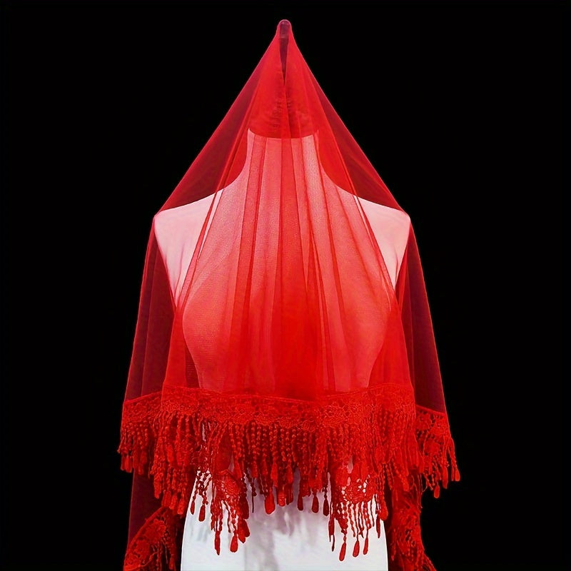 Vintage uslubdagi to'y voilki, taxt va bejirimli choyshab bilan, shaffof to'y sharf