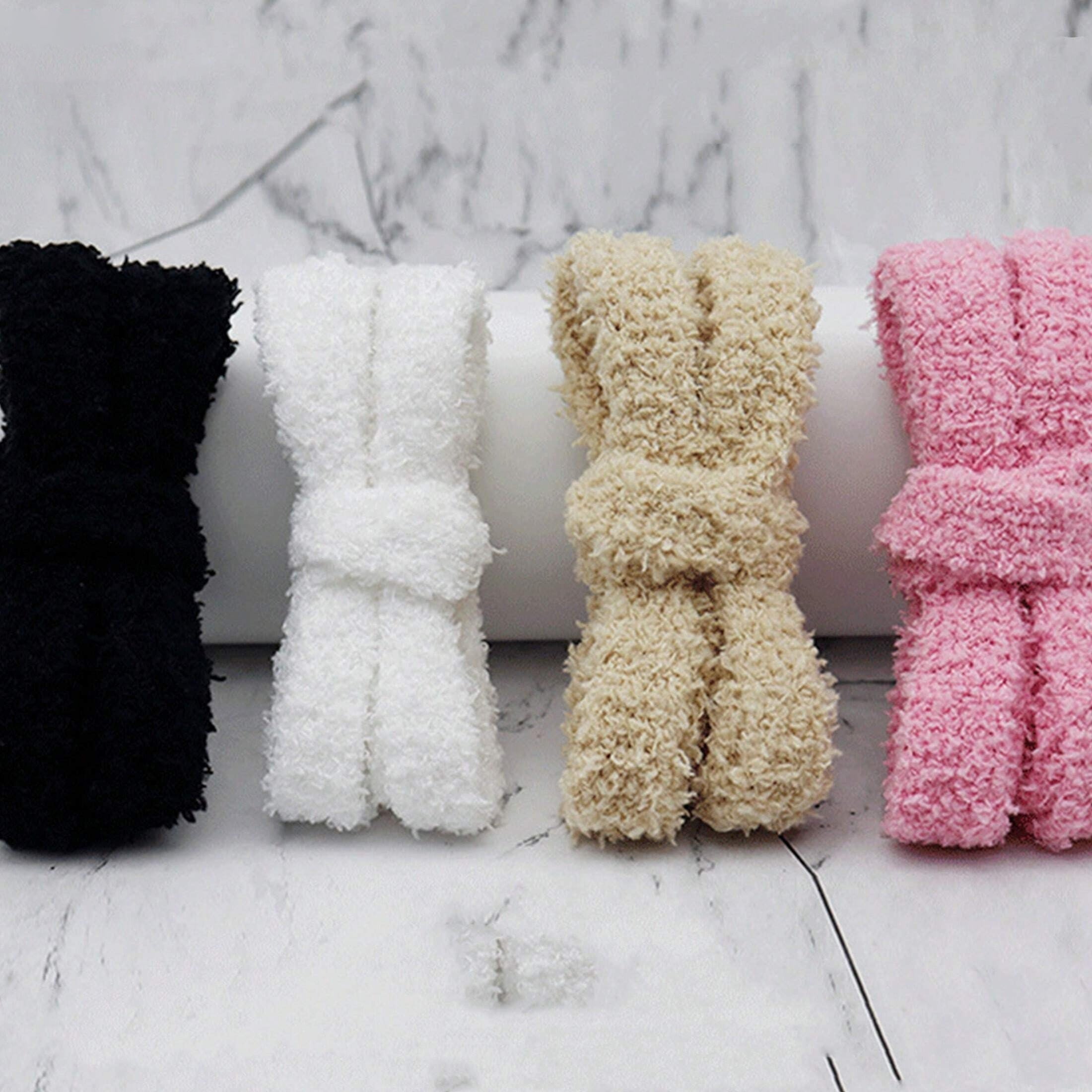 Unisex Fluffy Lace Tips Adjustable Wide Shoelaces in Black White Pink Beige