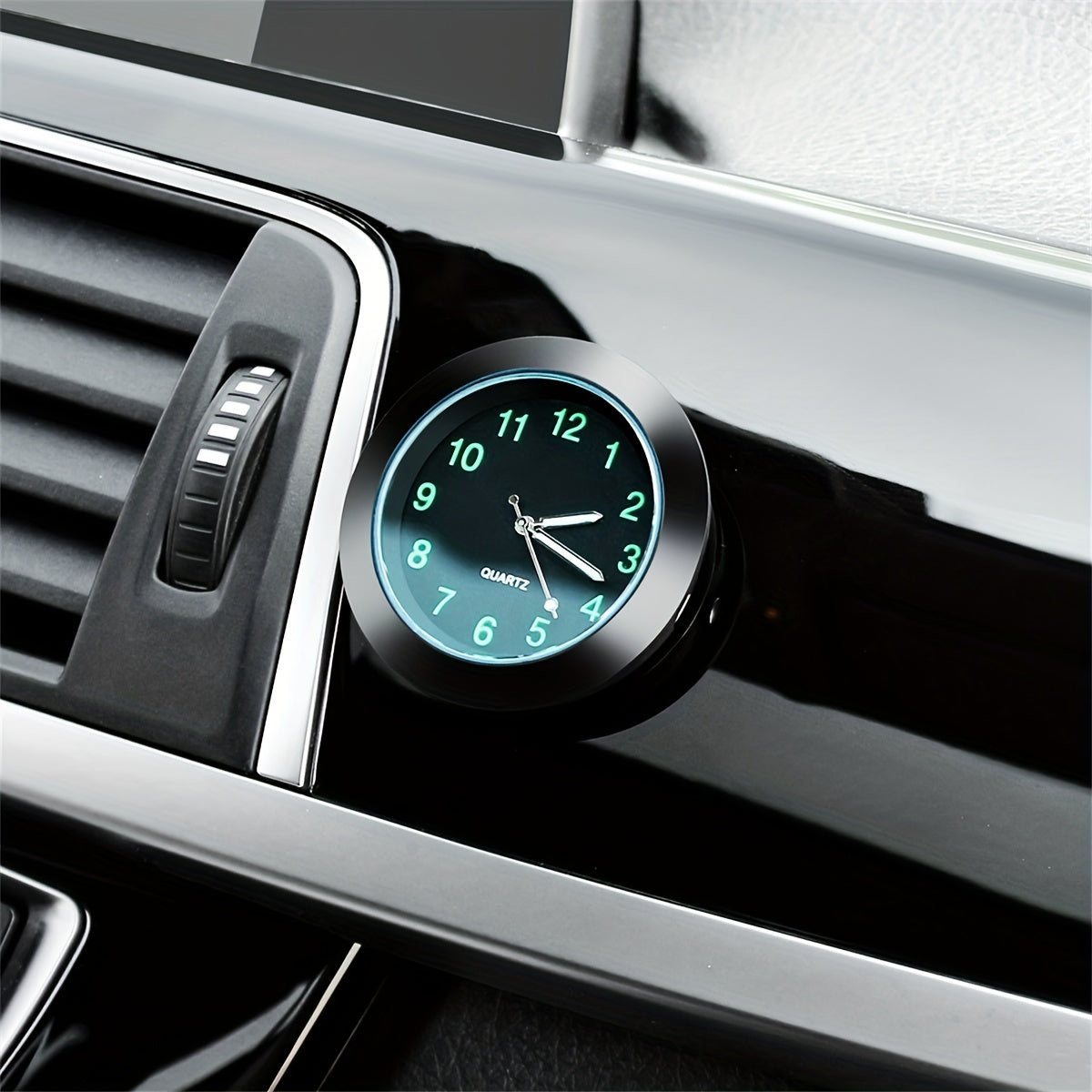 Luminous Car Clock Interior Decoration Mini Quartz Noctilucent Dashboard Watch