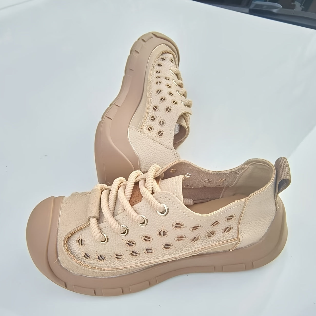 Women’s Breathable Microfiber Sneakers with Cut-Out Design for Summer Casual Sporty Shoes