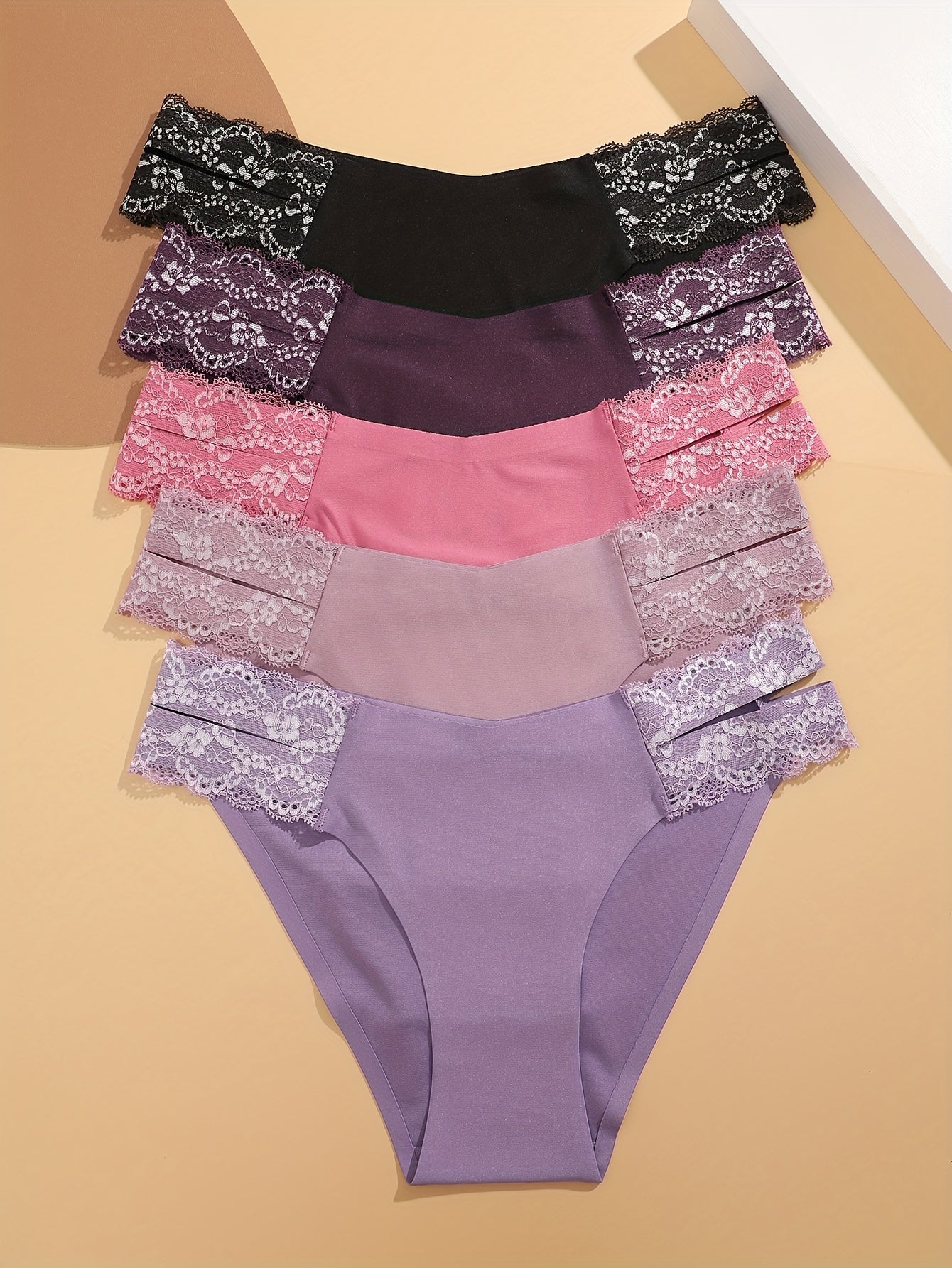 5-Pack Women's Low-Rise Briefs with Lace Detail Solid Color Knit Fabric