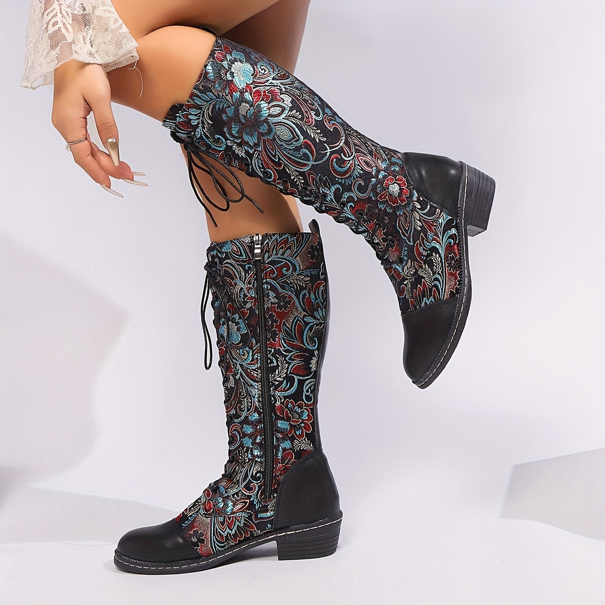 Женские ботинки с цветочным кружевом и шнуровкой до середины икры, красный и синий пейсли, стильные и удобные