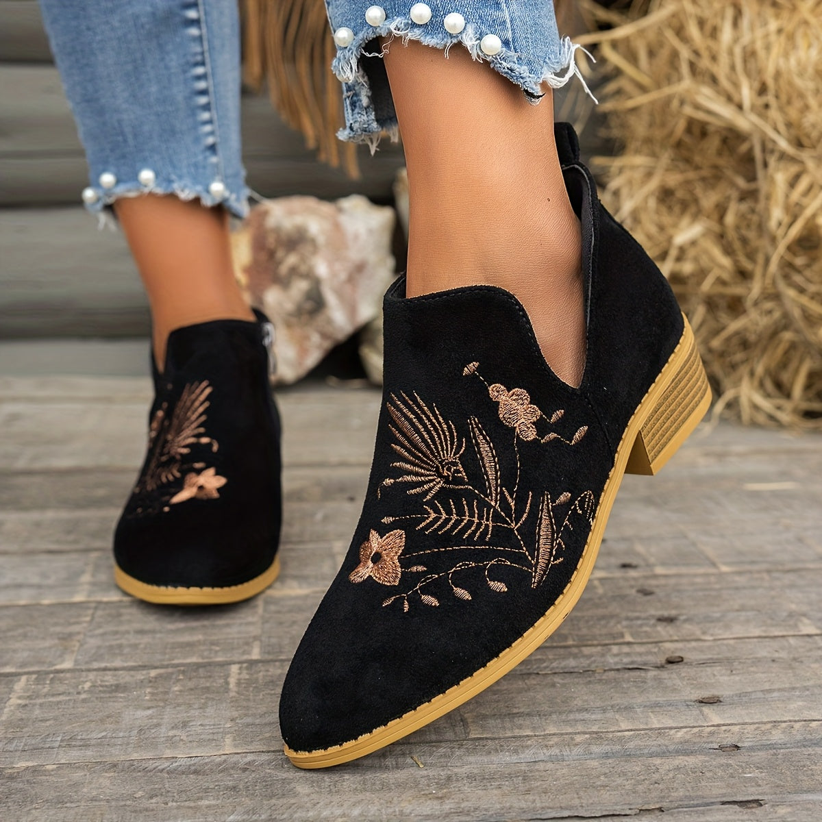 Women's Vintage Embroidered Ankle Boots Pointed Toe Low Heel Casual Shoes
